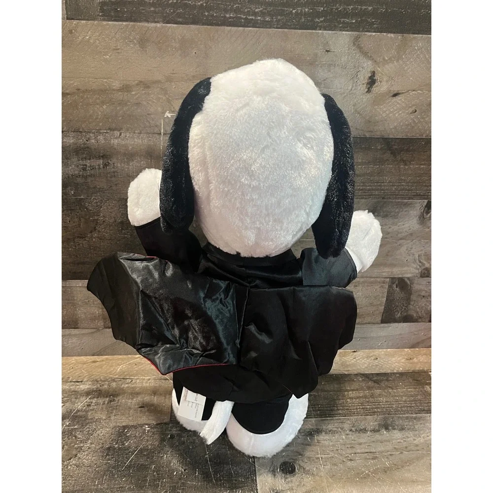 Peanuts Snoopy Vampire Dracula Halloween Plush 2019 Gemmy Door Greeter 21